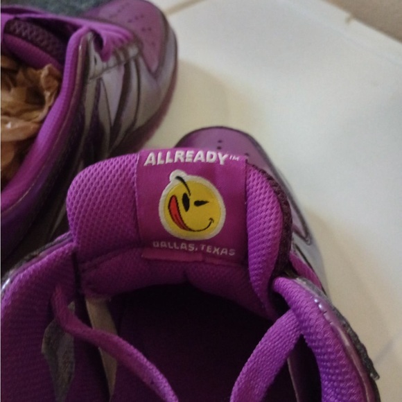 Grape Yums Soulja Boy Edition size 11 men’s - Picture 4 of 4